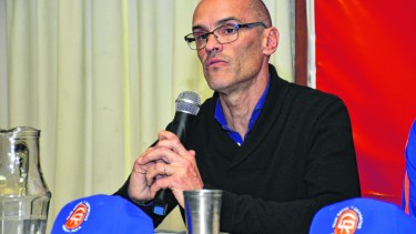 El presidente naranja habló de varios temas referidos al fútbol de la entidad.