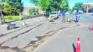 Regina comenzó a reparar calles pavimentadas
