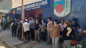 Un galpón de empaque de Cinco Saltos está en crisis y 50 familias podrían quedar sin trabajo
