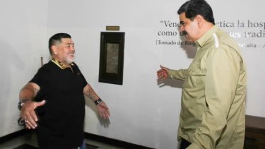Diego Maradona visitó al presidente venezolano Nicolás Maduro