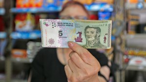 Últimas horas para el billete de 5 pesos