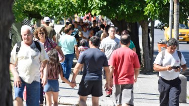 En el sector de comercio aseguraron que el movimiento económico de las fiestas no alcanzó para repuntar las pérdidas. Foto: Juan Thomes.