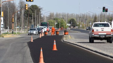 La repavimentación se aceleró en diciembre y luego se paralizó. Foto Juan Thomes