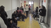 Imagen de Desocupados coparon el segundo piso del municipio de Neuquén