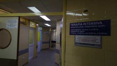 Desde el Hospital Castro Rendón confirmaron que los dos niños internados evolucionan favorablemente. Foto: Juan Thomes. 