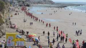Yo Corro en Las Grutas: la emoción de participar y la labor de los eco runners