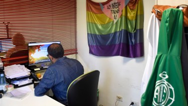 Uno de los objetivos es incorporar a los convenios colectivos las licencias igualitarias, que alcanzan por ejemplo a las parejas del mismo sexo cuando deciden adoptar. Foto: Florencia Salto