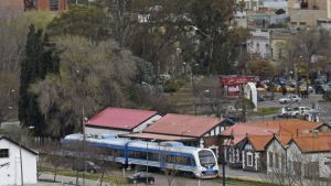 En febrero comenzarán a construir nuevas paradas para el Tren del Valle