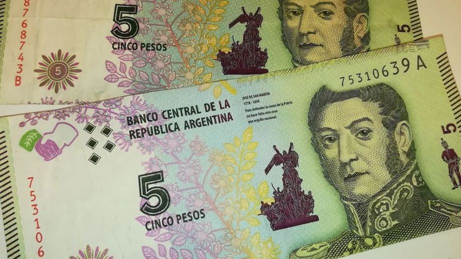 Con el retiro de los billetes de $5 a fines de este mes, desaparecerá la figura impresa del general José de San Martín.