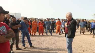 Encuentro clave por los despidos en Vaca Muerta