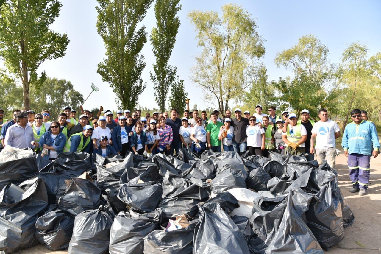 El operativo de recolección de basura  comenzó a las 6. Participaron 70 trabajadores municipales.