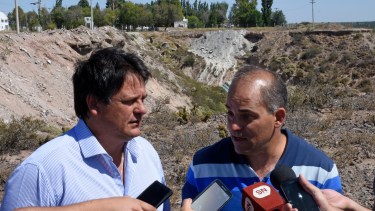 El jefe comunal pidió ayer dejar de lado las críticas y la actitud de responsabilizar a otros y trabajar en conjunto.