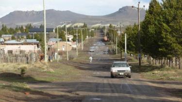 El hospital de Pilcaniyeu atiende a una población cercana de 1000 vecinos. Foto: archivo 