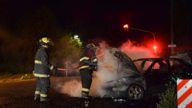El incendio se produjo cerca de las 2 de la madrugada.