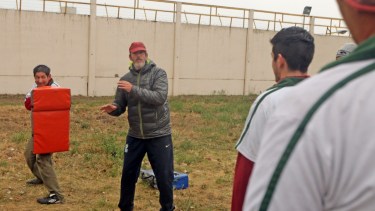En un acuerdo con la fundación “Espartanos”, la URAV brinda clases de rugby para los internos de la cárcel U11