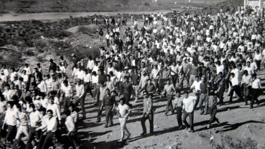 1969. Las precarias condiciones de trabajo tuvieron como consecuencia la muerte de 8 obreros, germen de las primeras huelgas. Foto archivo.