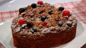 Torta grumos de cerezas con el toque de Osvaldo Gross para San Valentín