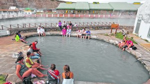 Las termas de Copahue abrirían sus puertas el 15 de diciembre