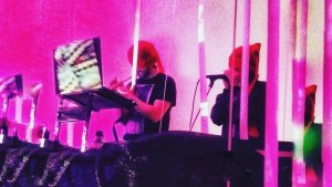 El proyecto musical experimental Rayo Seco sale a escena en Neuquén