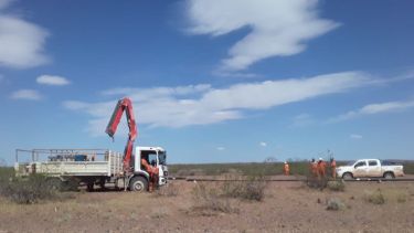 El viernes pasado integrantes de la comunidad Campo Maripe denunciaron que trabajadores de la empresa Pecom ingresaron a "suelo comunitario a cavar zanjas". Foto gentileza.