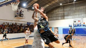 Cristian Godoy Vega y el momento de Centenario en el Federal de básquet