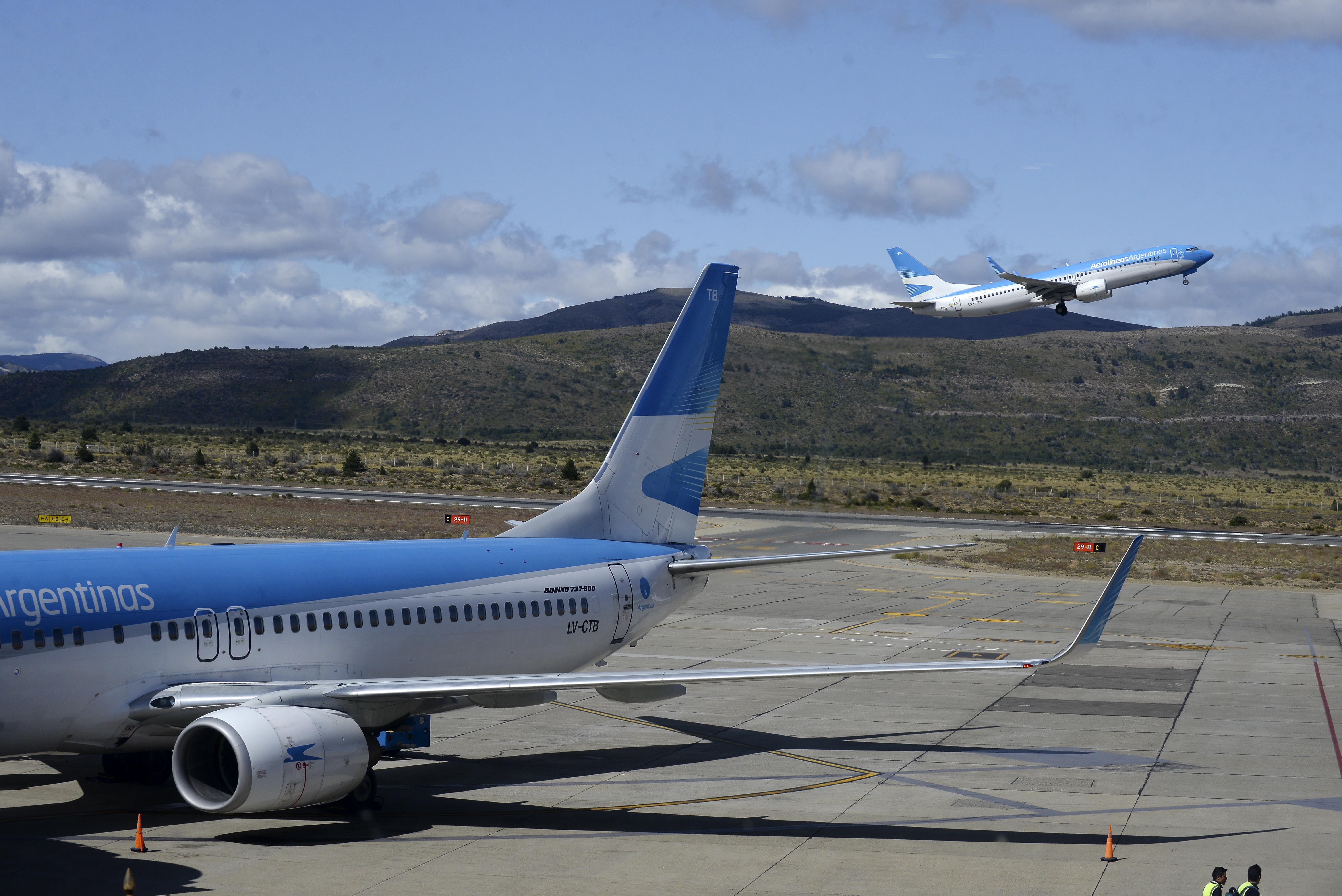 Aerolíneas Argentinas  anunció el regreso de la ruta Bariloche-Viedma. Archivo