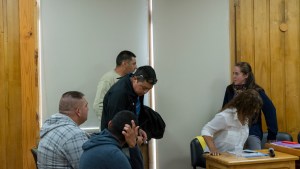 Dos policías fueron declarados culpables de vejaciones en Bariloche