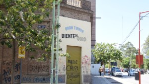 Diente de Oro: el Colegio de Arquitectos empezó a recuperar el viejo almacén de ramos generales
