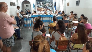 Mucama del hospital de Regina reclama porque no le pagan hace 5 meses