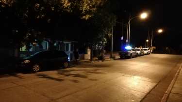 La Policía fue por un presunto robo y dieron con una plantación de marihuana. (Foto: Agencia Cipolletti)