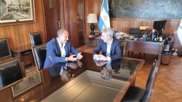 Nación se comprometió a trabajar en la extensión del tren de pasajeros hasta Roca
