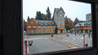 El municipio firmó un convenio con una entidad crediticia para descontar las cuotas de los salarios. Foto: Archivo