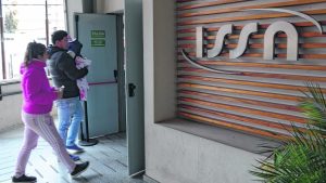 Círculos médicos llevaron a Gutiérrez el reclamo por falta de pago de ISSN