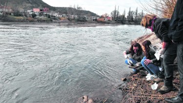 Las muestras se habían realizado en siete puntos estratégicos del río.