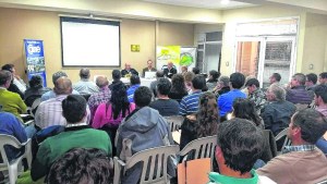 Comerciantes de Regina se quejan ante Carreras por los impuestos