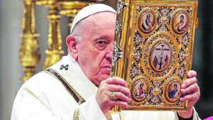 Francisco elude pronunciarse sobre los curas casados