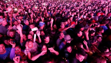 El público colmó las cuatro noches de la Fiesta de la Confluencia. (Juan Thomes).-