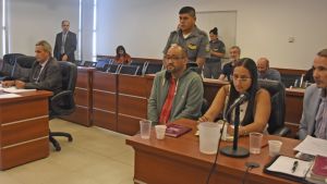 Tomas en Neuquén: el vecinalista preso quedó en medio de un laberinto jurídico