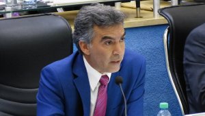 Para López, de Juntos, las viviendas de Roca no se hicieron por desidia de Martín Soria