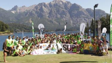 Unos 200 inscriptos tuvo este año el Patagonia SUP Race Llao Llao. Gentileza