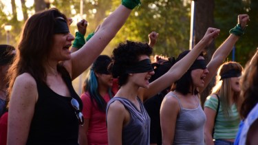 En diciembre del año pasado, varias localidades de la región ejecutaron la performance "Un violador en tu camino". 