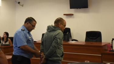 La fiscalía le formuló cargos por instigación a la toma y tráfico de influencia. Foto Florencia Salto