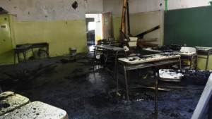 Video: se incendió una escuela de Plottier