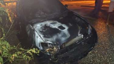 Así quedó el auto de Pablo Laurente. Foto: Gentileza