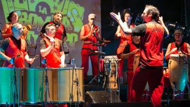 “Revolución Beat”, con movimiento rítmico y una mirada a la realidad.