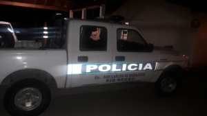 Encapuchados atacaron a la policía en Villa Mascardi