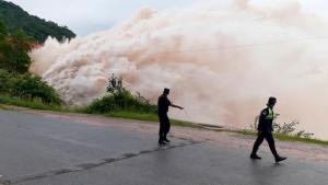 Temporal en Tucumán: abrieron las compuertas de un dique para descomprimir