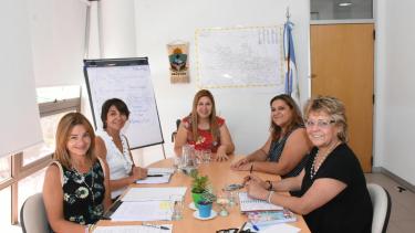 En el encuentro se abordaron los avances de las obras  educativas en Plottier. Foto: Gentileza