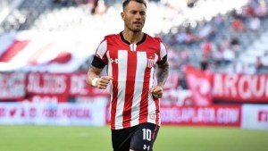 La Gata Fernández picó un penal y mirá como le fue