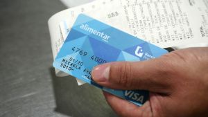 Desde hoy, la tarjeta Alimentar se cargará todos los miércoles